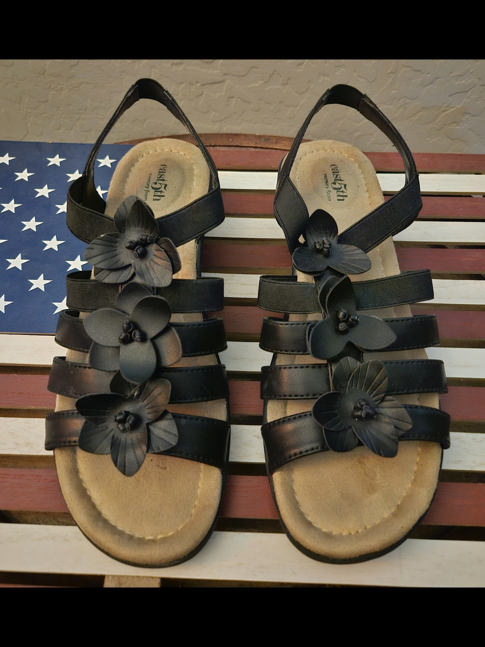 East 5th Black Floral Strappy Sandals